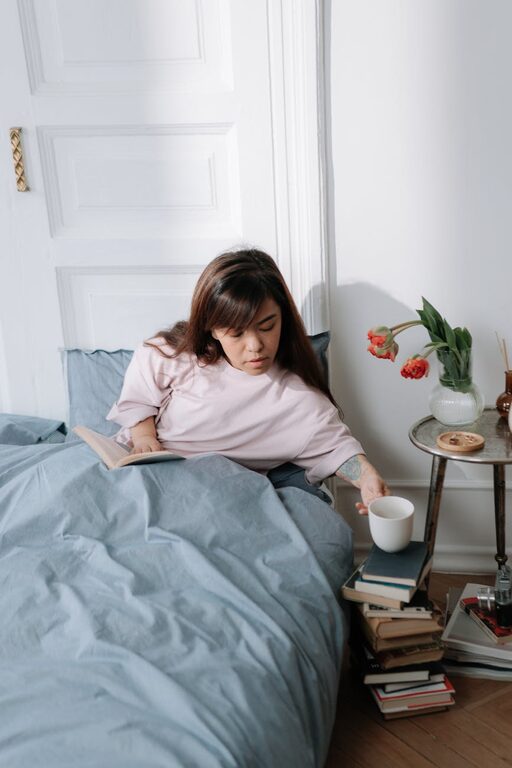 How to Create a Cozy Reading Corner at Home